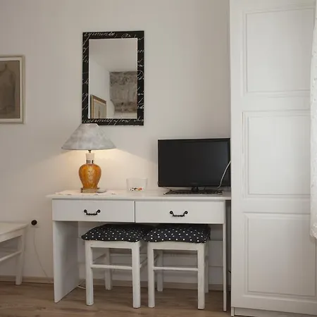 Pensionat And Petra 3*